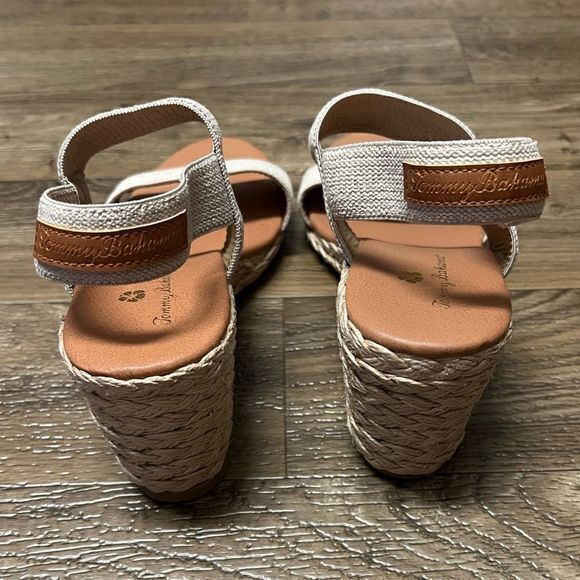 Tommy Bahama Women's Sakura Wedge Sandals Strappy Tan 9M - Picture 6 of 10